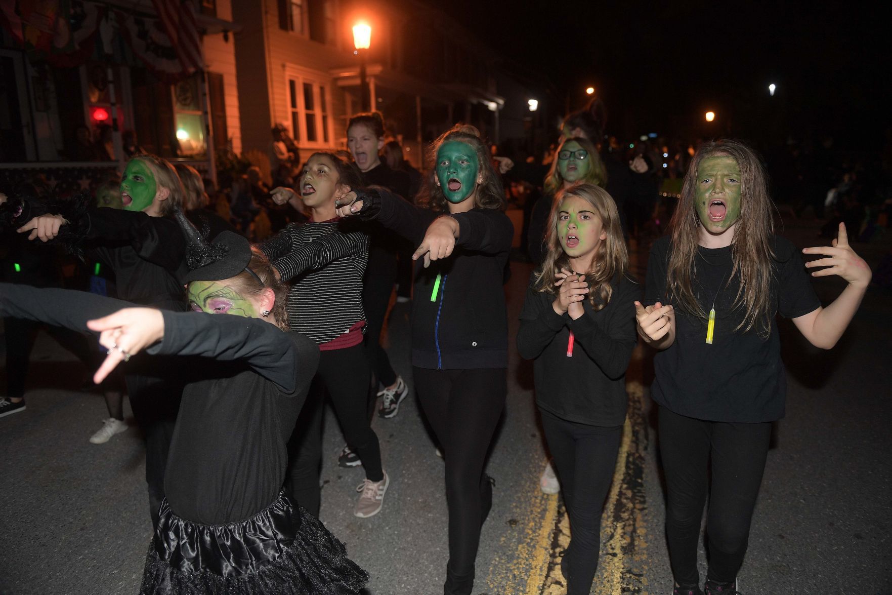 Newville Halloween Parade 27.JPG
